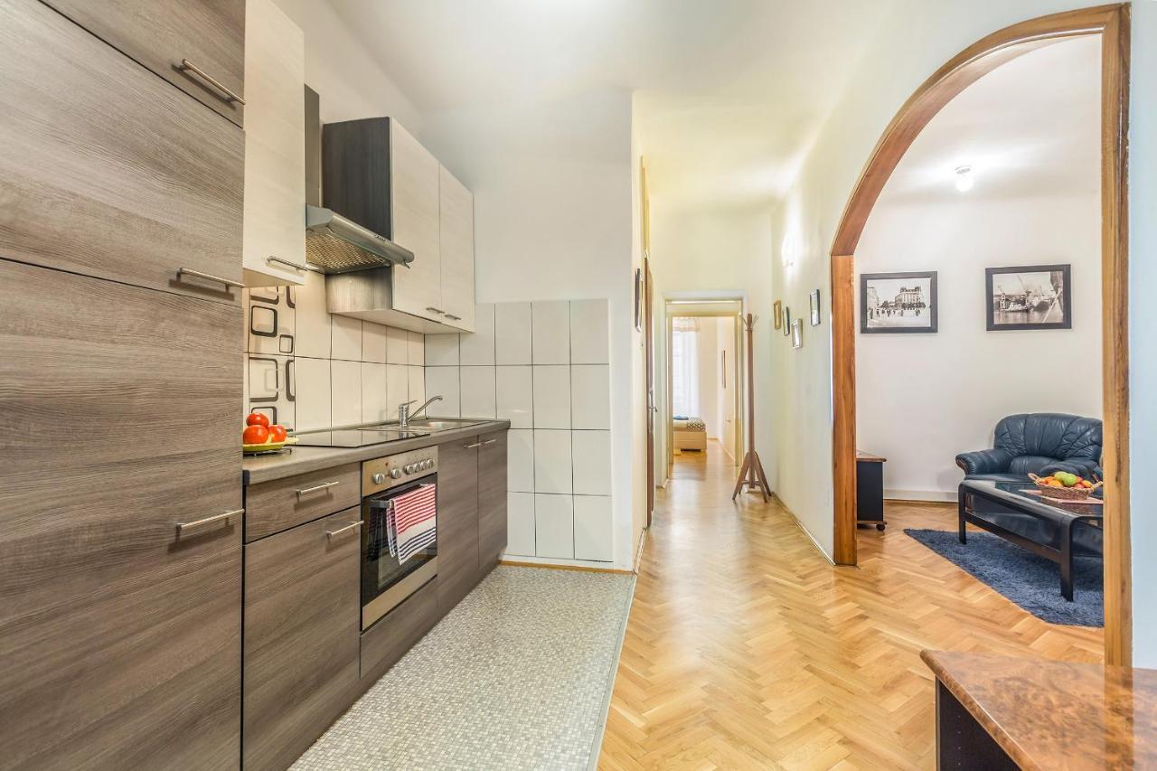 רייקה Apartment Juna מראה חיצוני תמונה